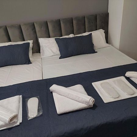 Hotel Fama Shkallnur Bagian luar foto