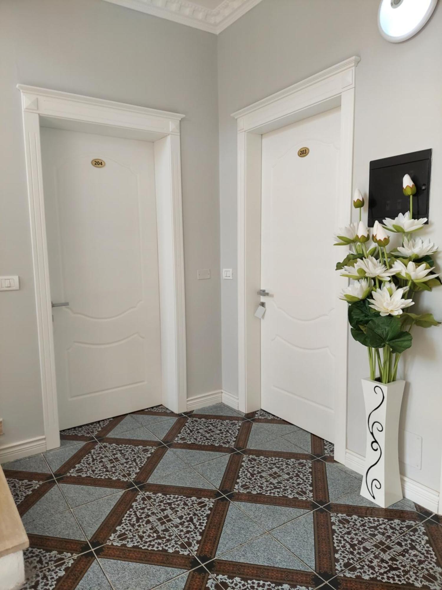 Hotel Fama Shkallnur Bagian luar foto